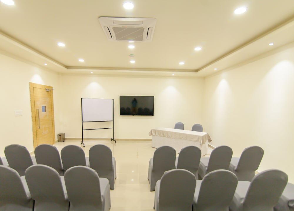 Фото Zion - A Luxurious Hotel