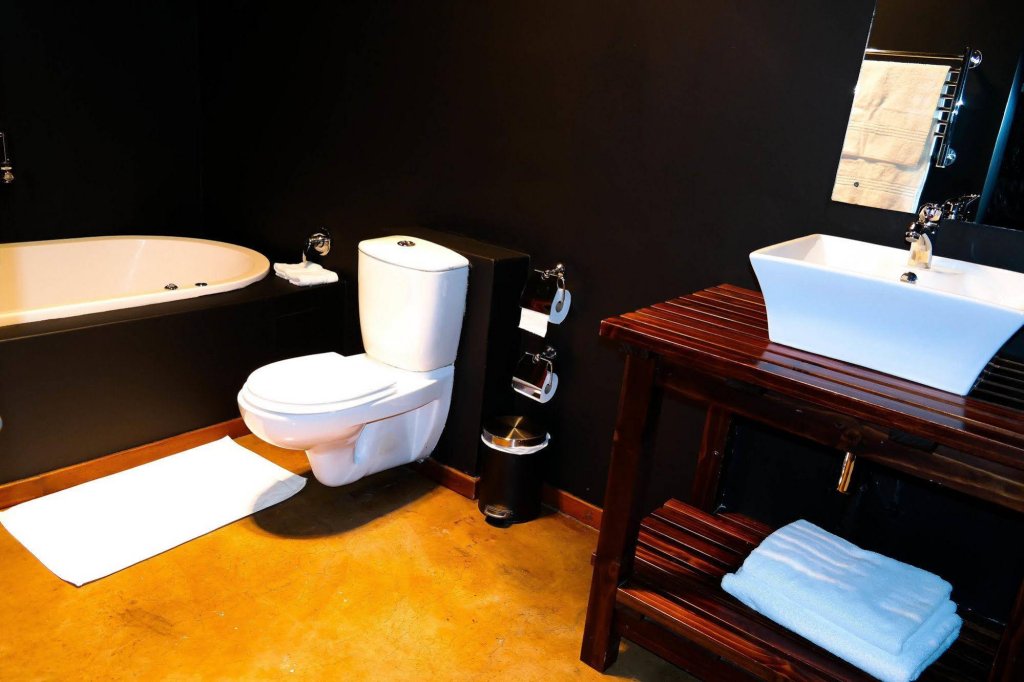 Фото About Guest Lodge