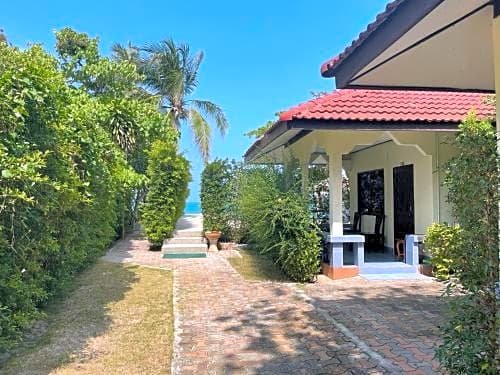 Фото Pen's Bungalow