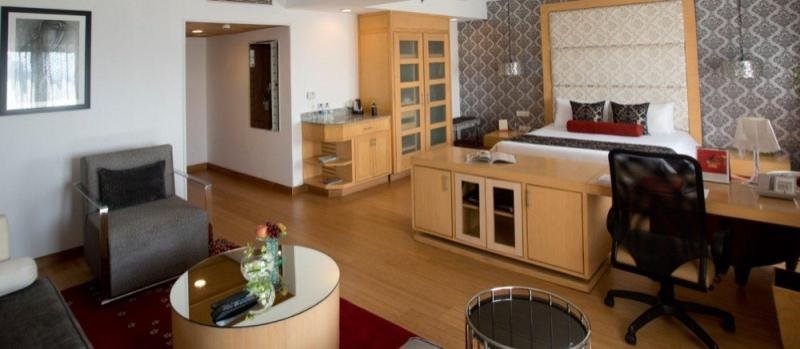 Фото Vivanta Bengaluru Residency Road