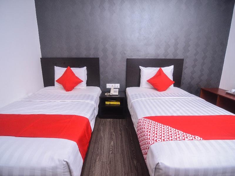 Фото Oyo 728 Tai Pan Hotel