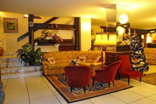 Гостиница Hotel Edelweiss & SPA