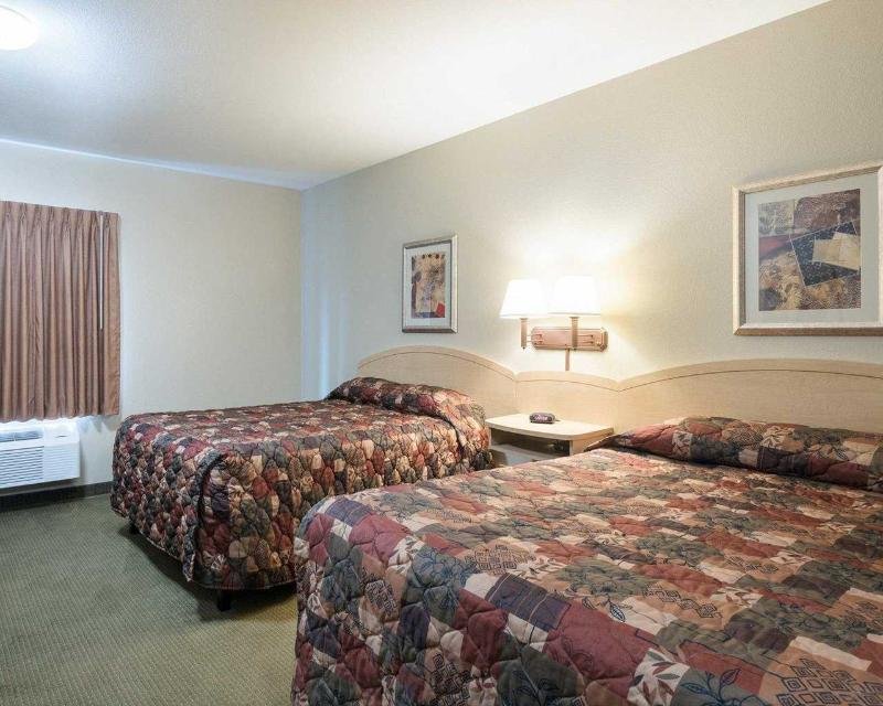Фото Suburban Extended Stay Hotel Triadelphia
