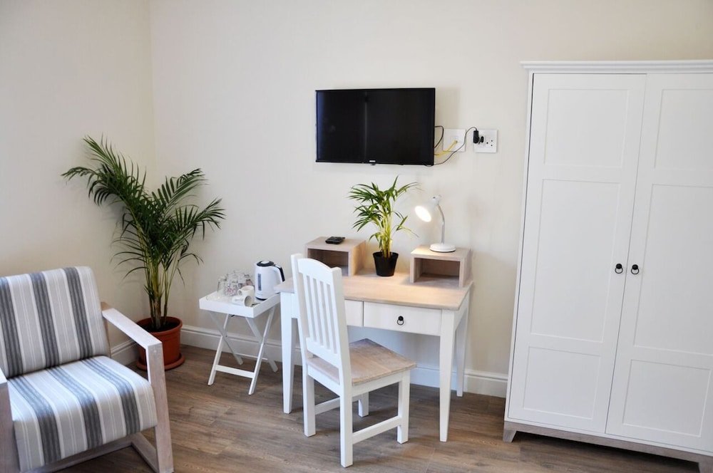 Фото 40 on Burg Hotel