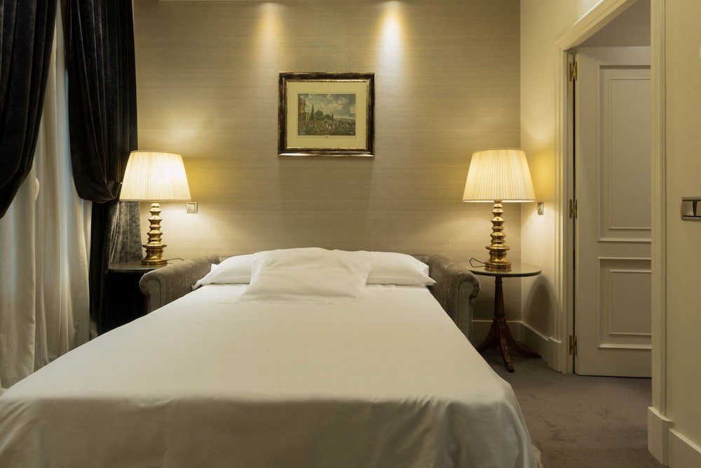 Фото Wellington Hotel & SPA Madrid