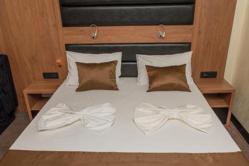 Фото Hotel Crnogorska Kuca