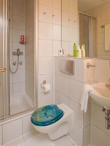 Фото Hotel Garni Frankfurt