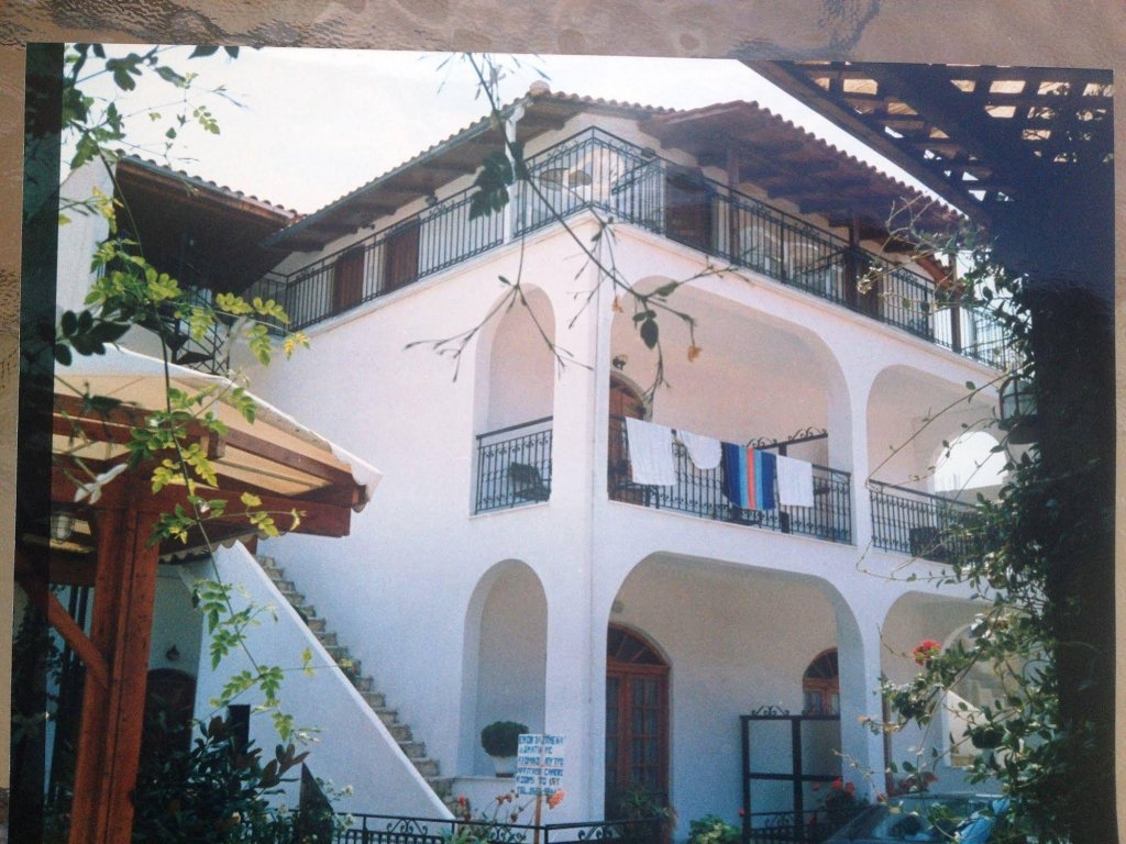 Фото Virvilis Apartments