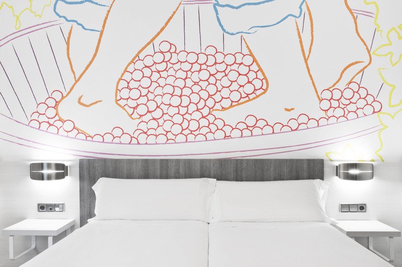 Фото Hotel ibis Styles Madrid Prado