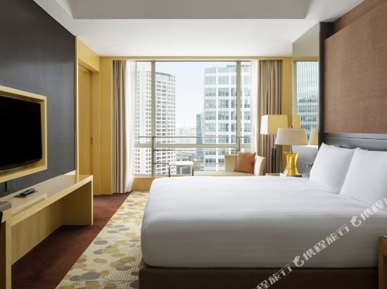 Фото Courtyard by Marriott Shanghai Central