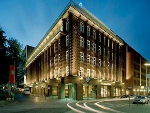 Renaissance Hamburg Hotel