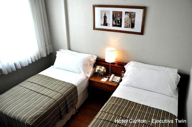 Фото Hotel Solans Carlton