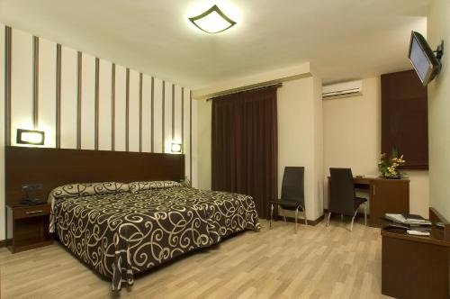 Фото Hotel Ciudad de Plasencia