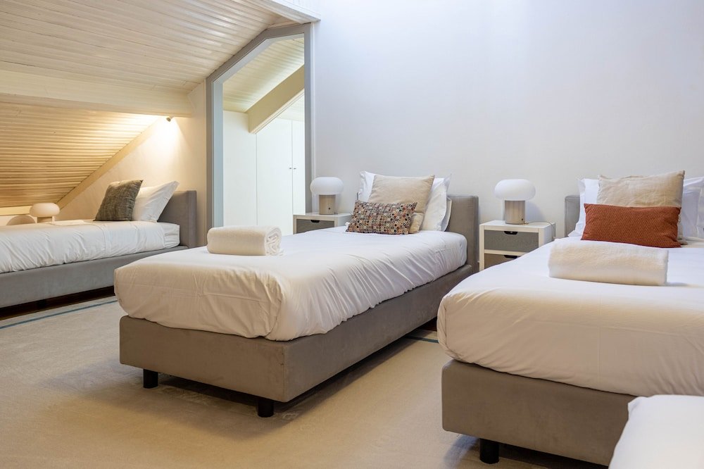 Фото The Luggage