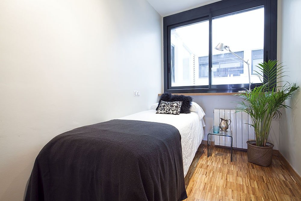 Фото San Gervasi Sun IV - 2 Bedroom Apartment - Msb 56011