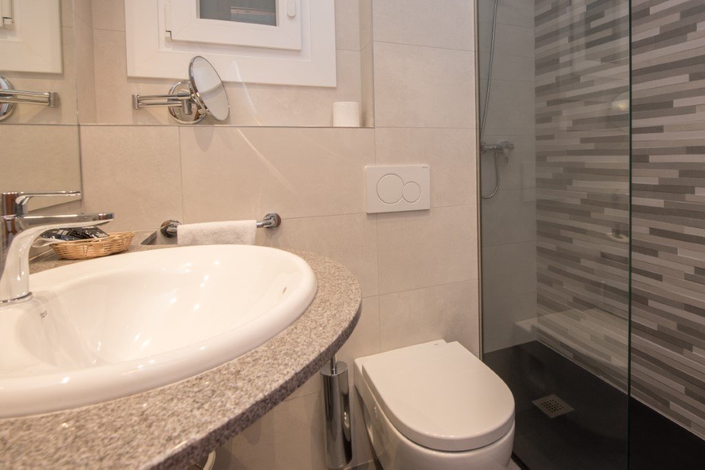 Фото Evenia Oros