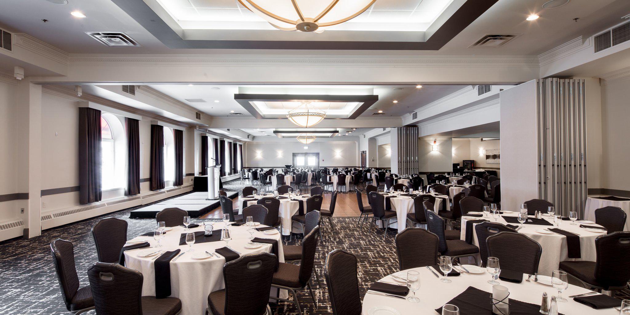 Фото Crowne Plaza Moncton-Downtown, an Ihg Hotel