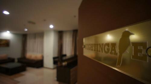 Гостиница Nsey Hotel and Apartments в Куала-Белаите