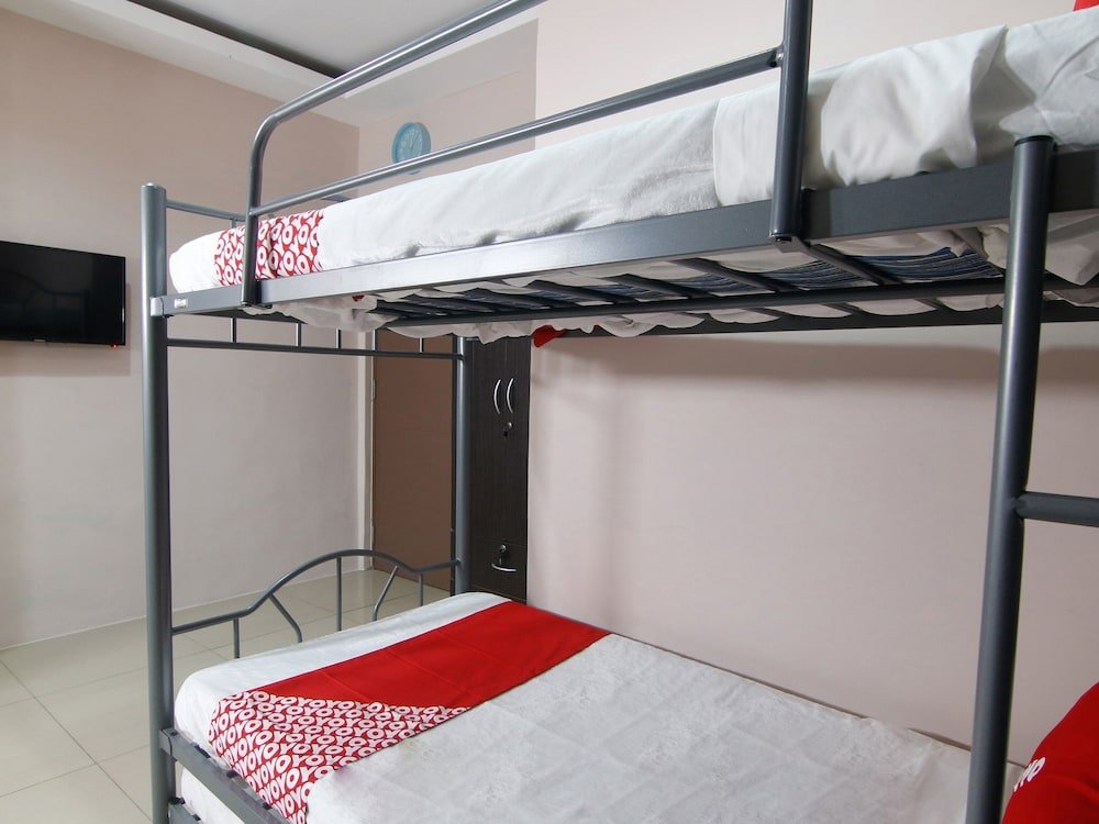 Фото Oyo 766 Ichehan Apartments