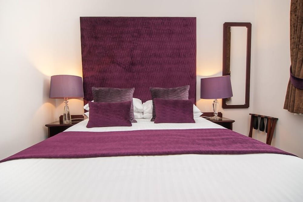 Фото Invernairne Guest House