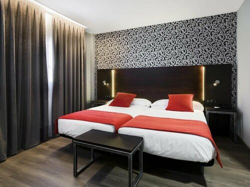 Внешний вид отеля Hotel Zentral Parque в Вальядолиде, фото 2