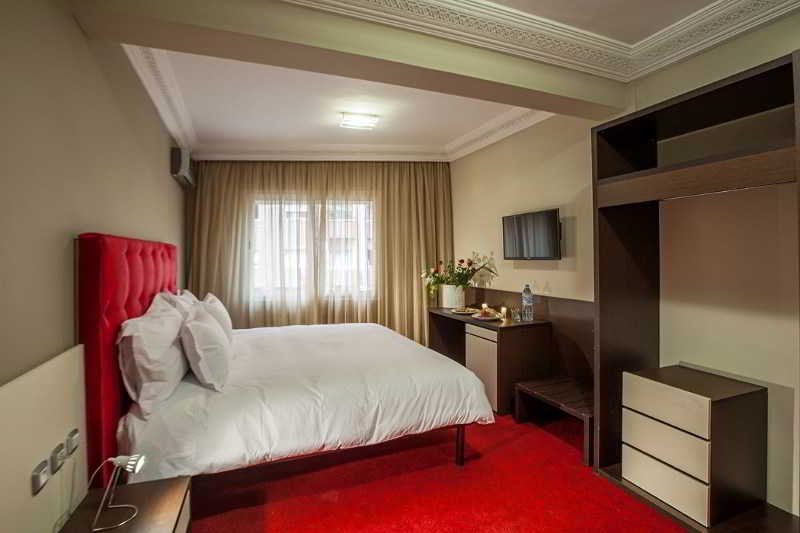 Фото Yaad City Hotel