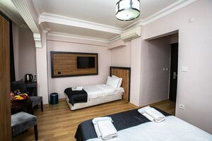 Гостиница Comfort Hotel Taksim в Бейоглу
