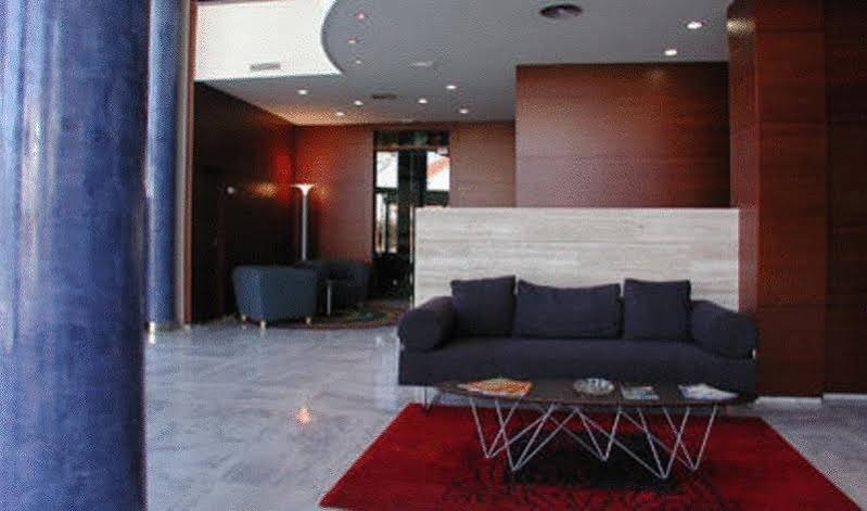 Фото Hotel Universidad