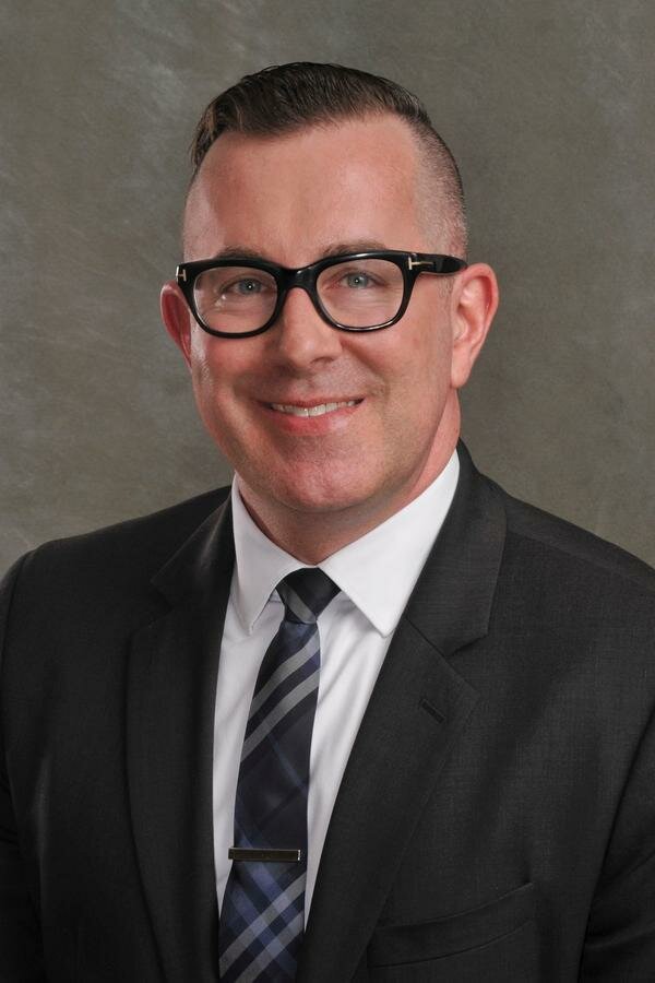 Investment company Edward Jones - Financial Advisor: Kevin Neaves, Cfp® Cima® Cfa®, Jersey City, photo