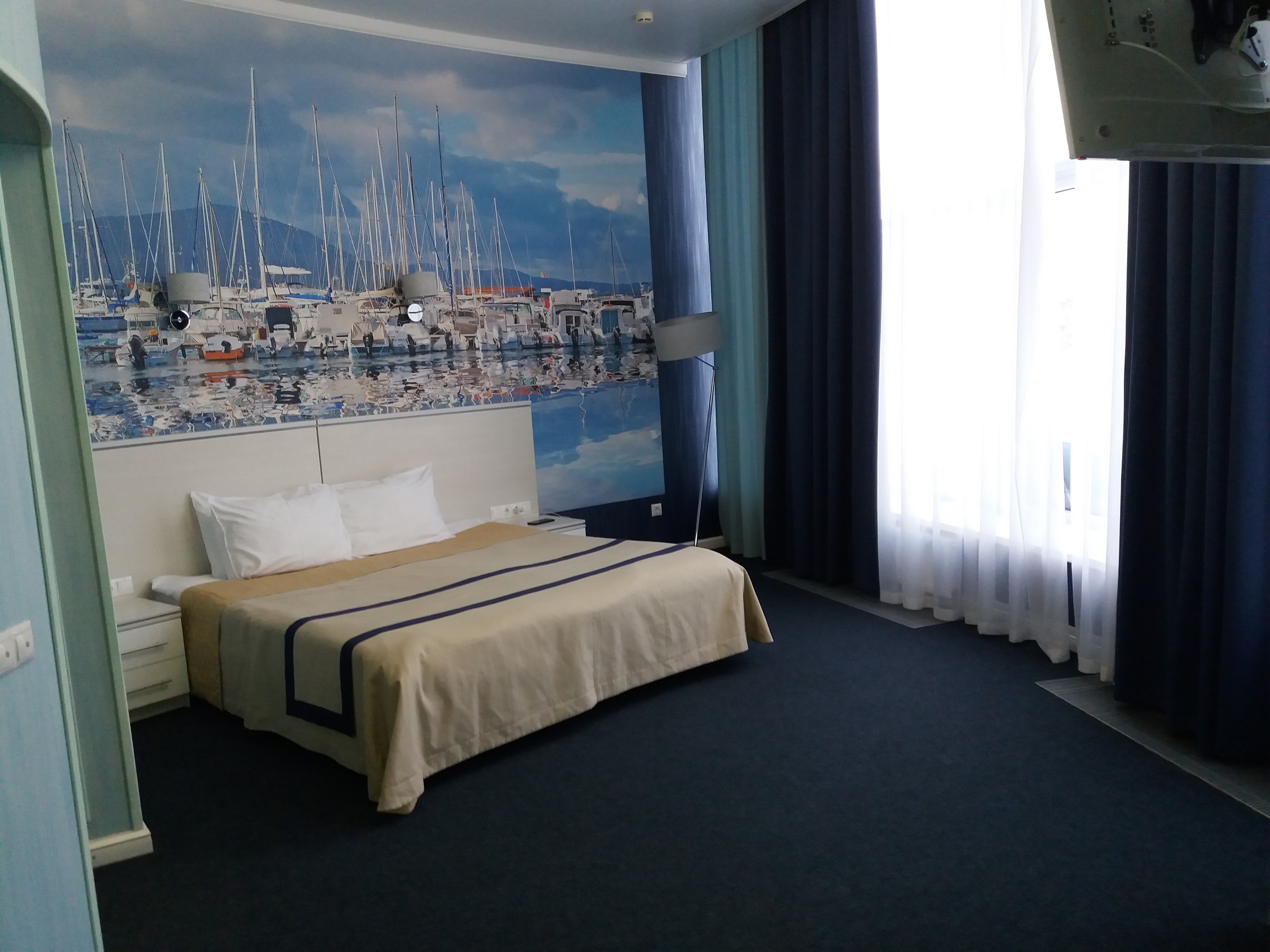 Фото Бригантина