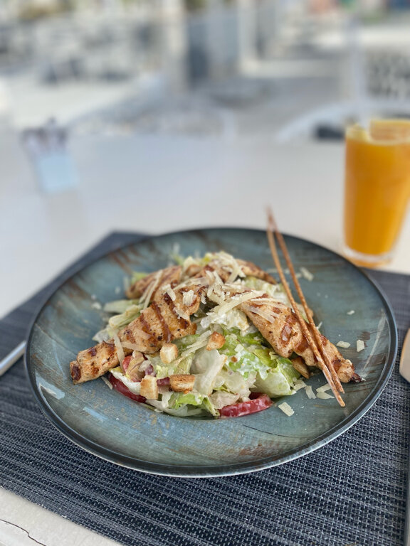 Restaurant White In White Beach Club, Alanya, photo