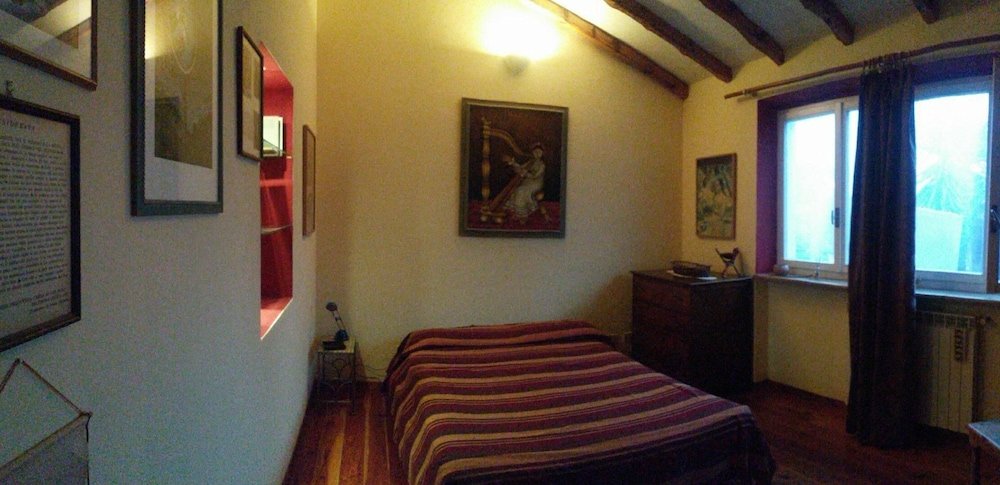 Фото SunCave Gardens Naturist