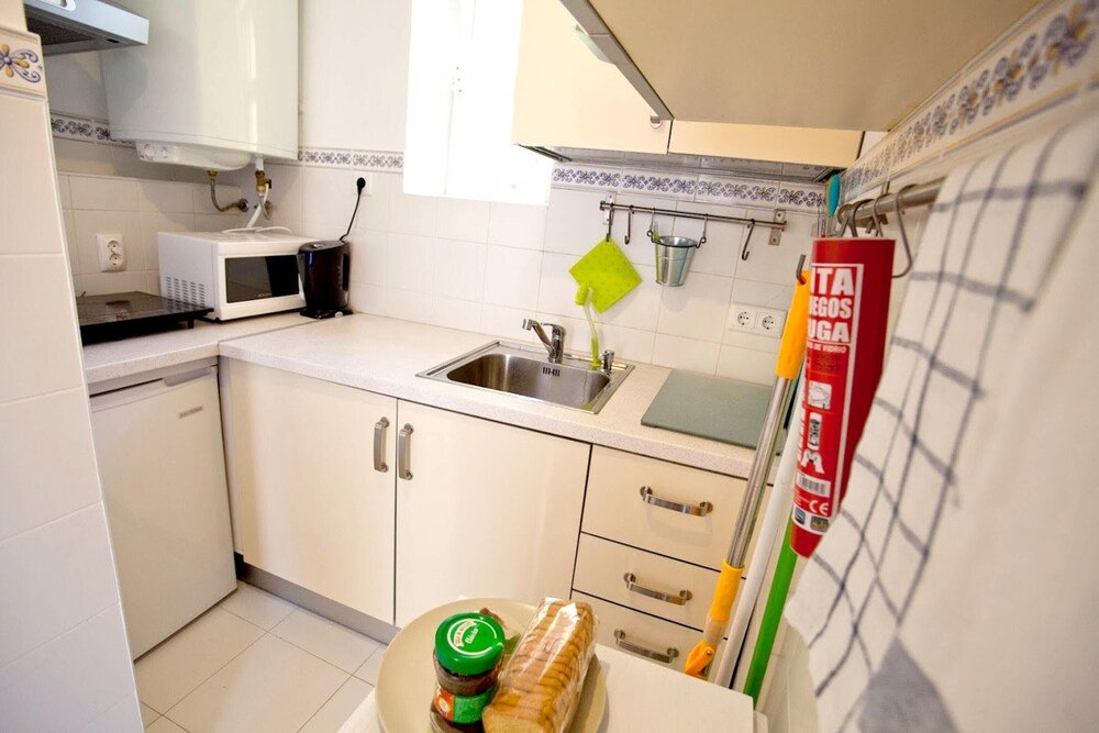 Фото Apartment With one Bedroom in Lisboa, With Wonderful City View, Balcony and Wifi - Near the Beach
