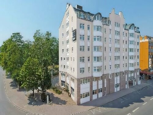 Гостиница Hotel Nh Fürth Nürnberg в Цирндорфе