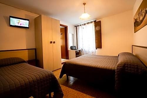 Фото Albergo Ristorante Belle Epoque