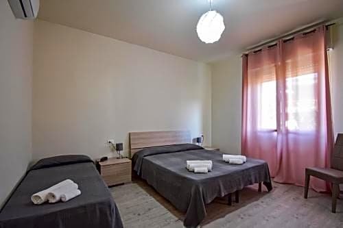 Фото Hotel La Pineta Marina di Carrara