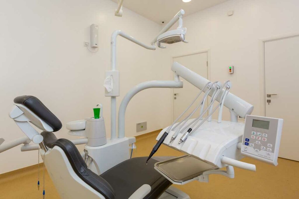 стоматологическая клиника — КрокоДент — Москва, фото №1