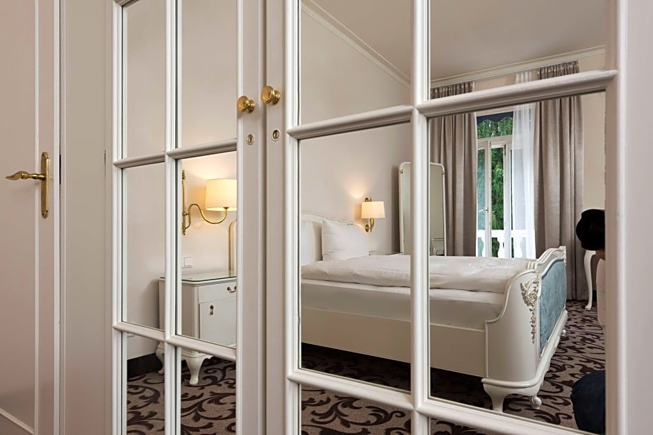 Фото Radisson Blu Badischer Hof Hotel, Baden-Baden