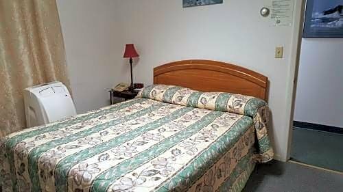 Гостиница Borealis Inn в Фэрбанксе