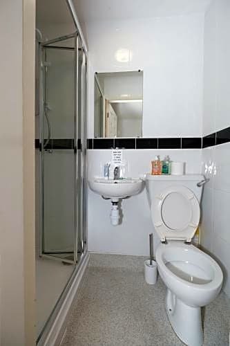 Фото Pickering Park Hotel