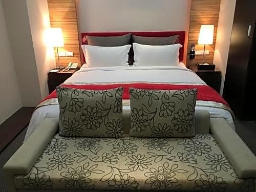 Фото Fuhau Hotel