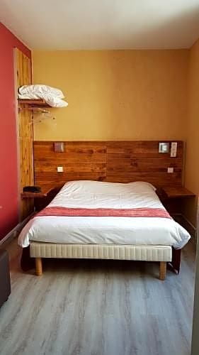 Фото Hotel Au Lion D'Or