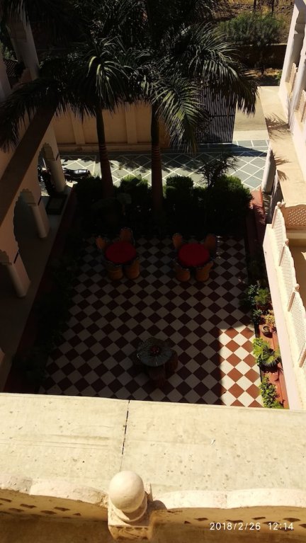 Фото Hotel Kiran Vila Palace