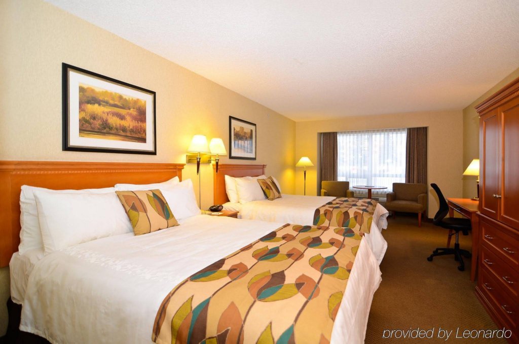 Фото Best Western Plus Calgary Centre Inn