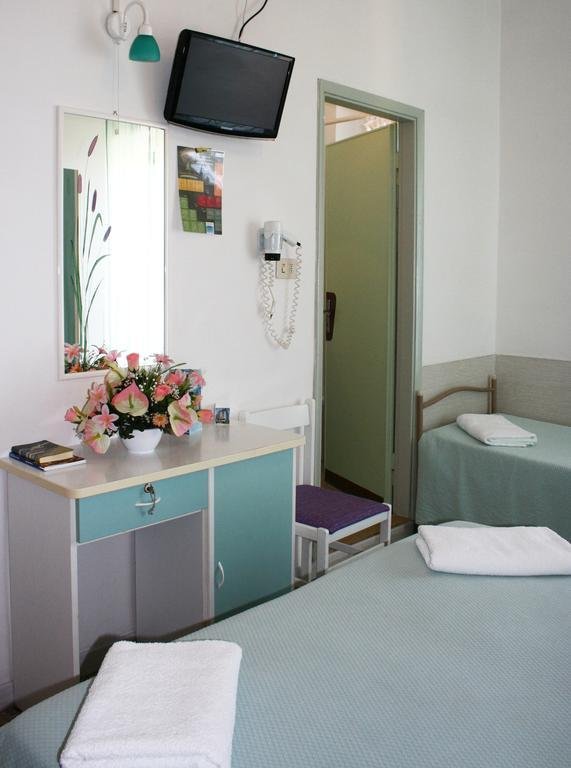 Фото Hotel Urania