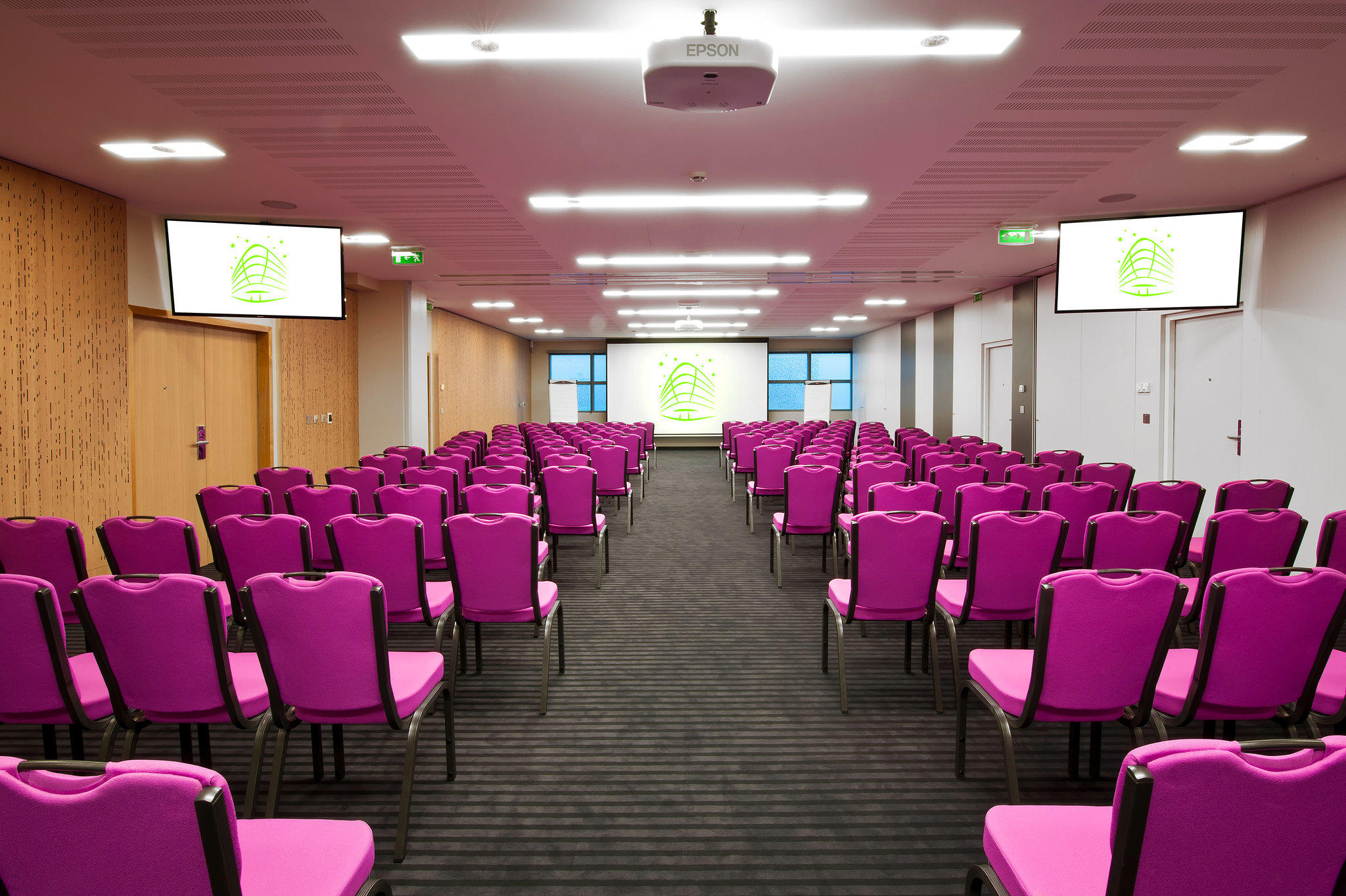 Фото voco Paris - Porte de Clichy