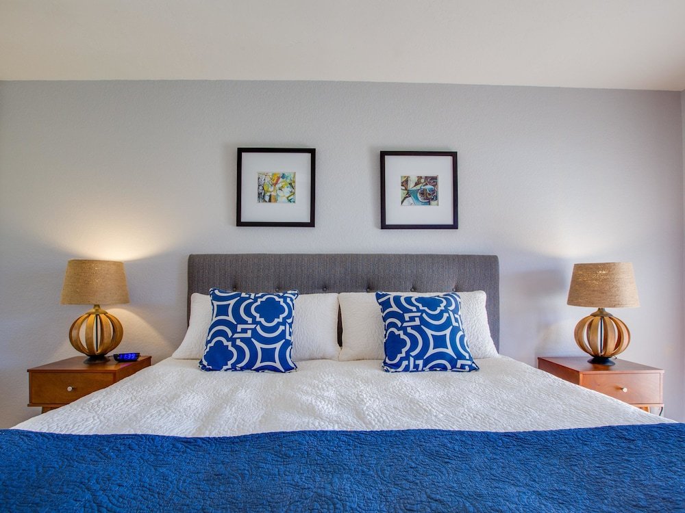Фото Desert Song at Monterey Country Club Apartment 2