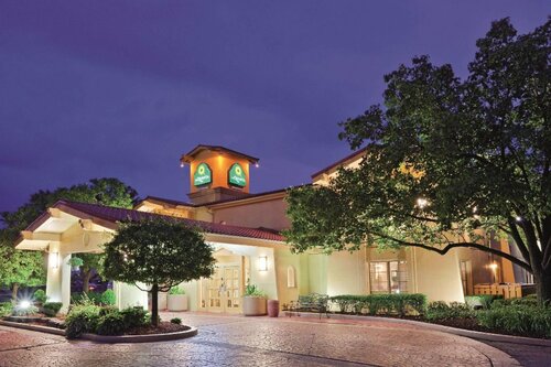 Гостиница La Quinta Inn by Wyndham Merrillville