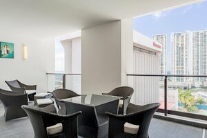 Гостиница Aloft Panama