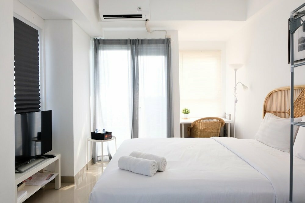 Short-term housing rental Comfortable and Fully Furnished Studio at Poris 88 Apartment, Tangerang, photo
